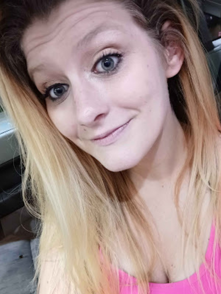 Meet your Posher, Carlie